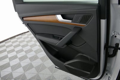 2024 Audi Q5 e S Line