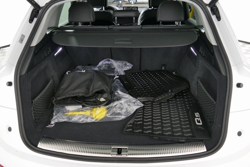 2024 Audi Q5 e S Line