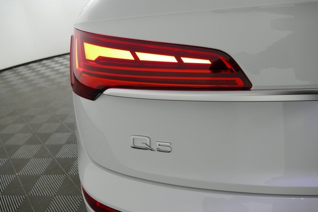 2024 Audi Q5 e S Line