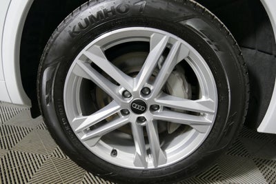 2024 Audi Q5 e S Line