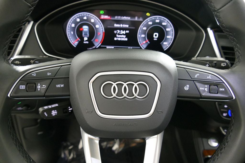 2023 Audi Q5 45 S line Premium quattro