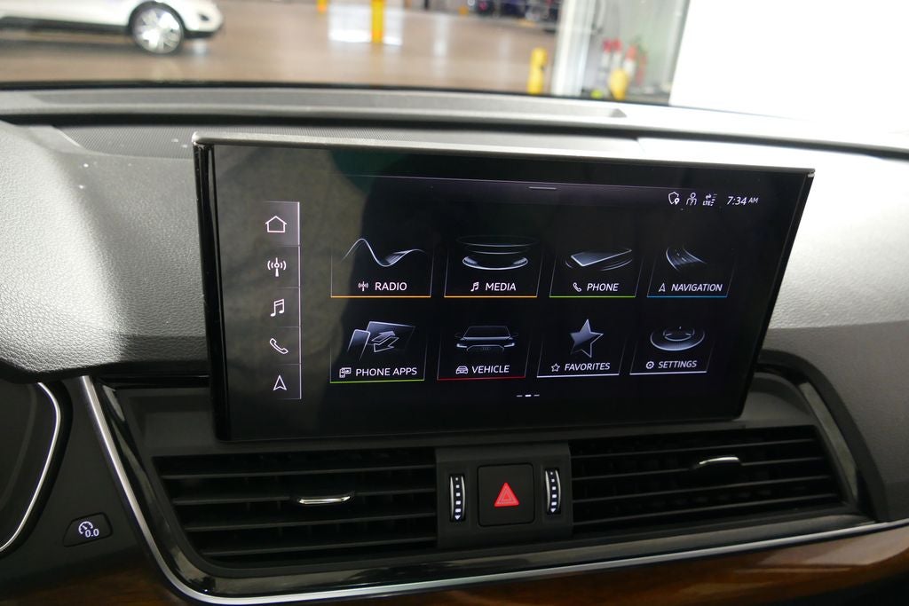 2023 Audi Q5 45 S line Premium quattro