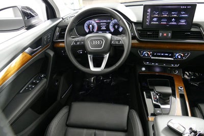 2023 Audi Q5 45 S line Premium quattro