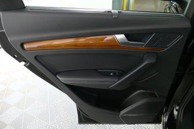 2023 Audi Q5 45 S line Premium quattro