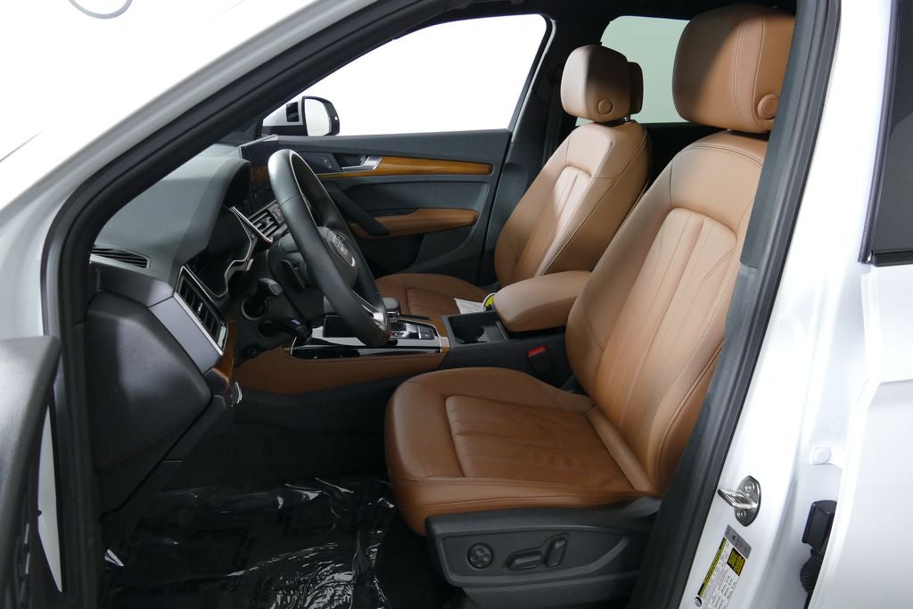 2023 Audi Q5 45 S line Premium quattro