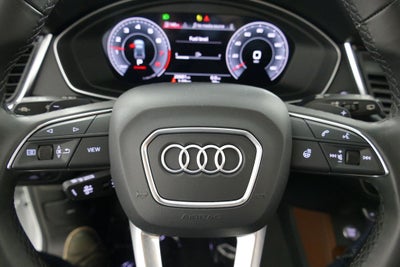 2023 Audi Q5 45 S line Premium quattro