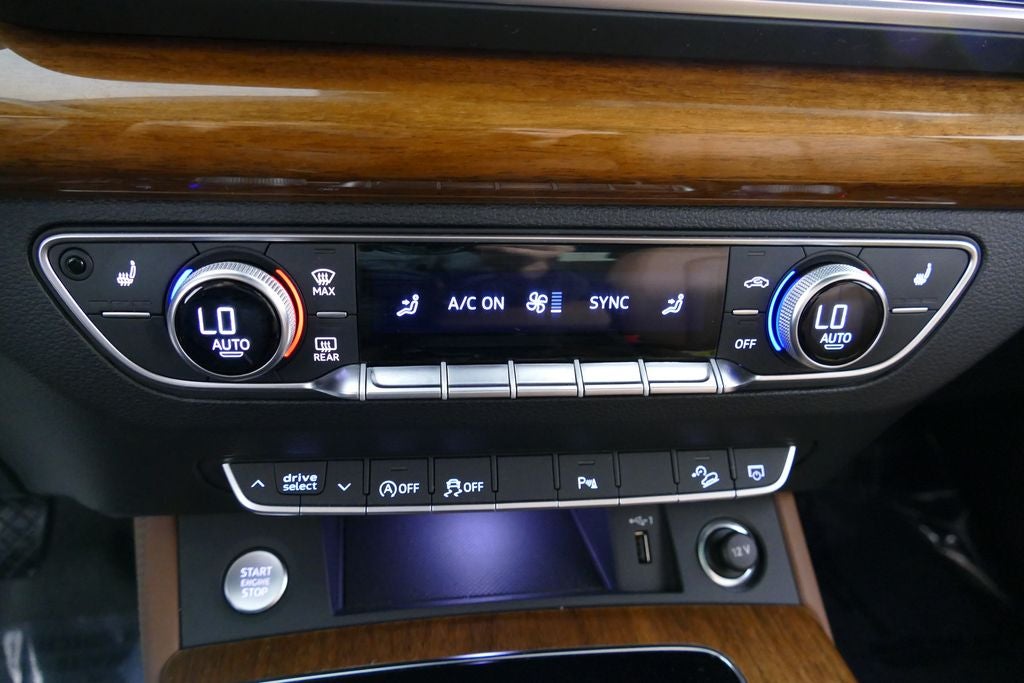 2023 Audi Q5 45 S line Premium quattro
