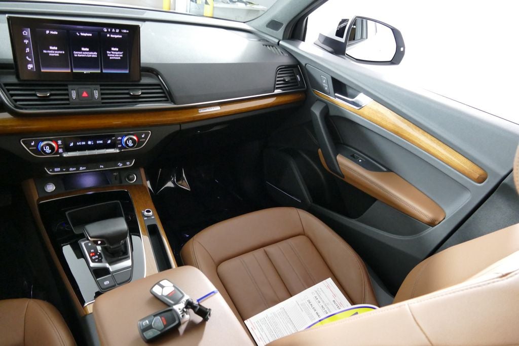2023 Audi Q5 45 S line Premium quattro