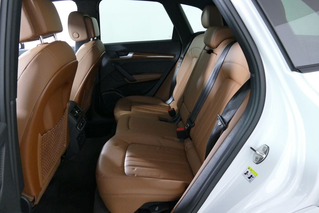 2023 Audi Q5 45 S line Premium quattro