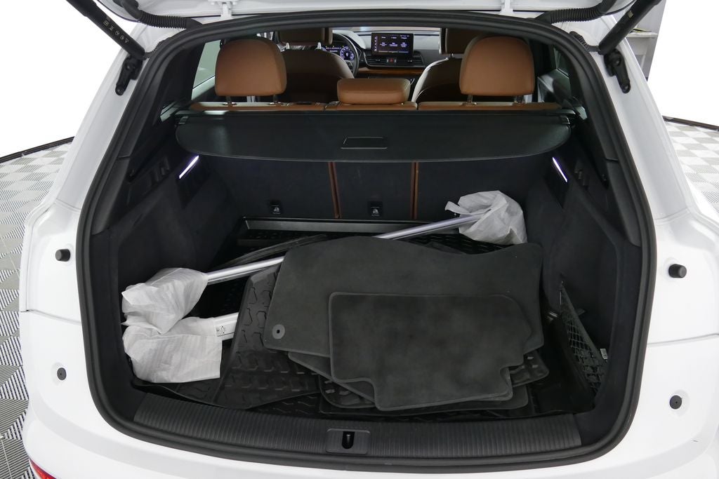 2023 Audi Q5 45 S line Premium quattro