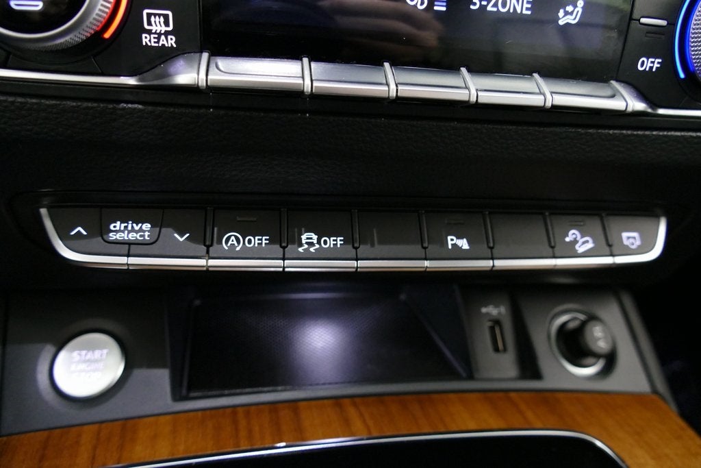 2023 Audi Q5 45 S line Premium quattro