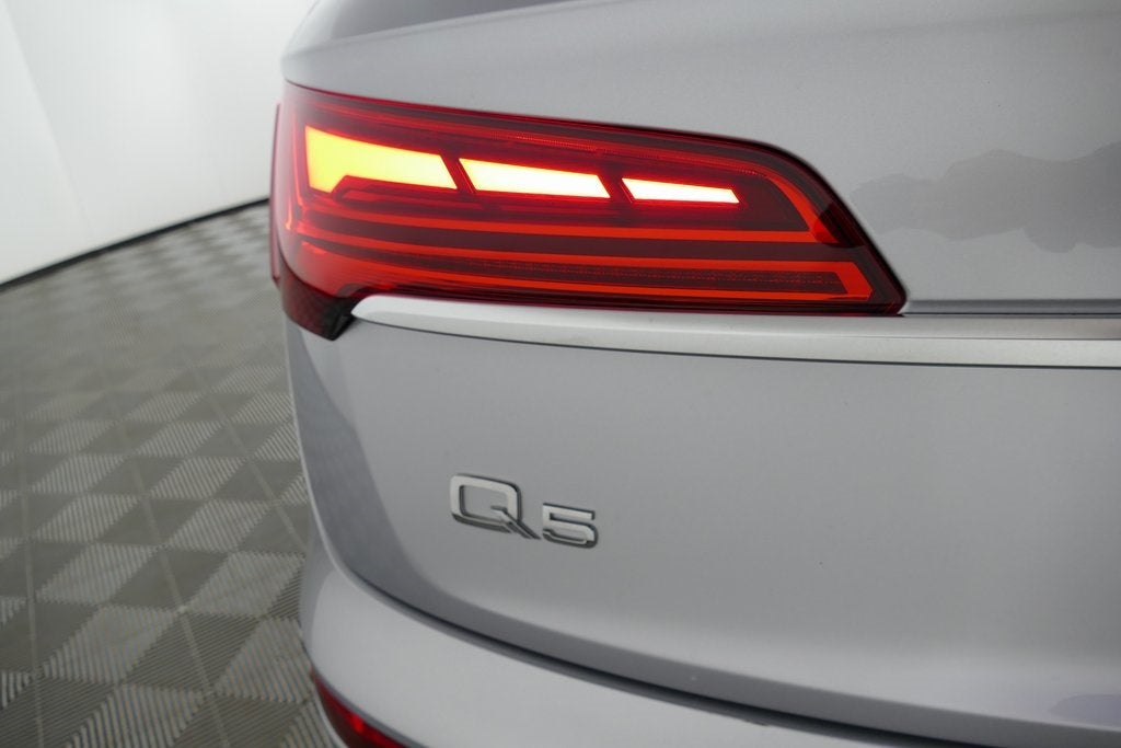 2023 Audi Q5 45 S line Premium quattro