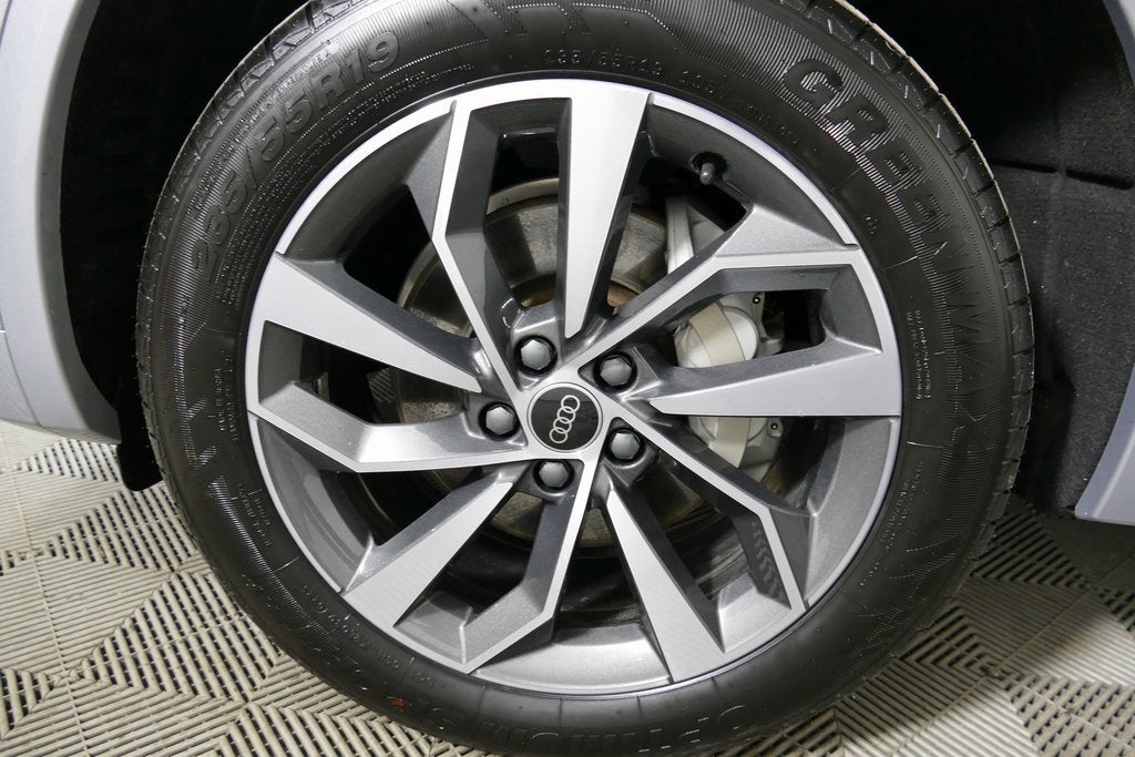 2023 Audi Q5 45 S line Premium quattro