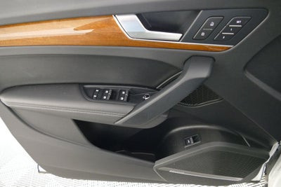 2023 Audi Q5 45 S line Premium Plus quattro