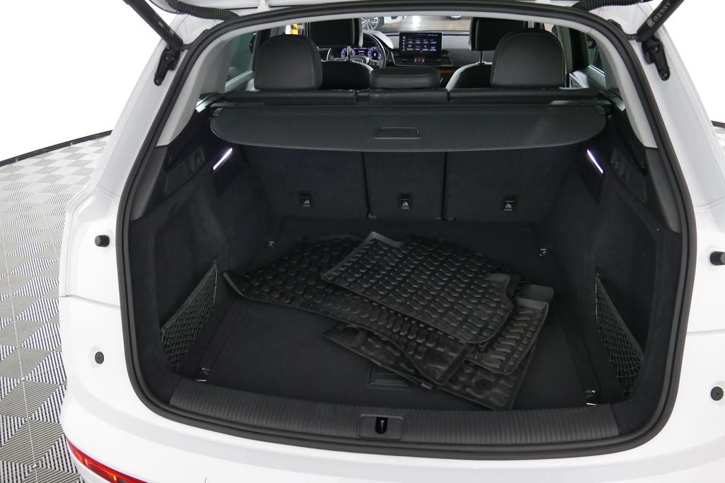 2023 Audi Q5 45 S line Premium Plus quattro