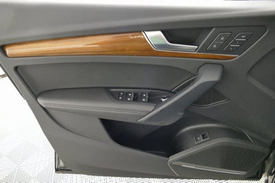 2023 Audi Q5 45 S line Premium quattro