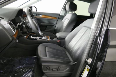 2023 Audi Q5 45 S line Premium quattro