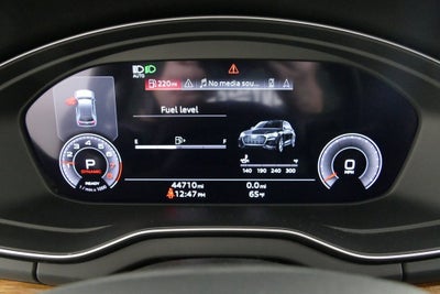 2023 Audi Q5 45 S line Premium quattro