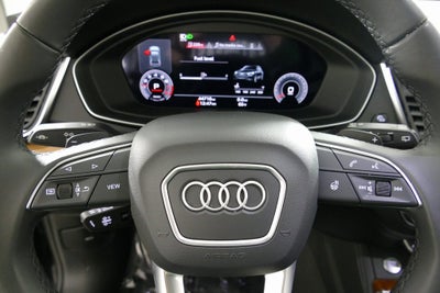 2023 Audi Q5 45 S line Premium quattro