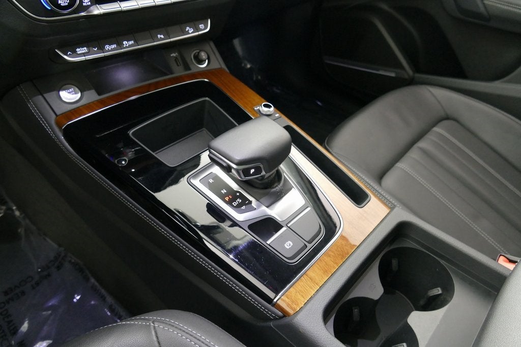 2023 Audi Q5 45 S line Premium quattro