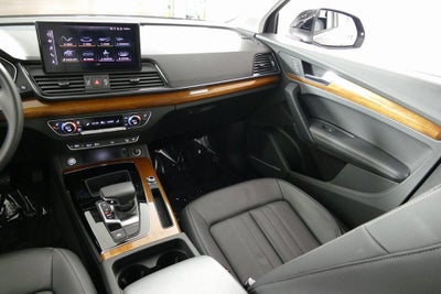 2023 Audi Q5 45 S line Premium quattro