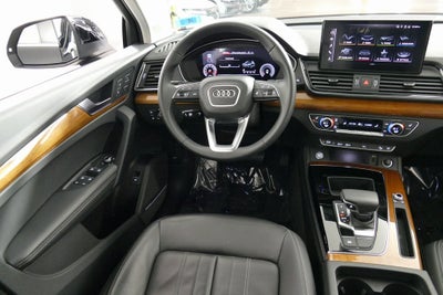 2023 Audi Q5 45 S line Premium quattro