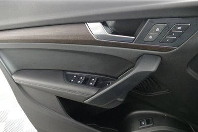 2023 Audi Q5 45 S line Premium quattro