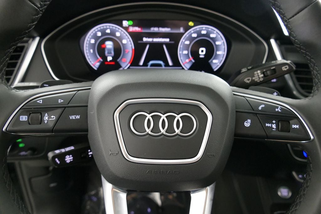 2023 Audi Q5 45 S line Premium quattro