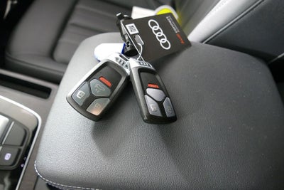 2023 Audi Q5 45 S line Premium quattro
