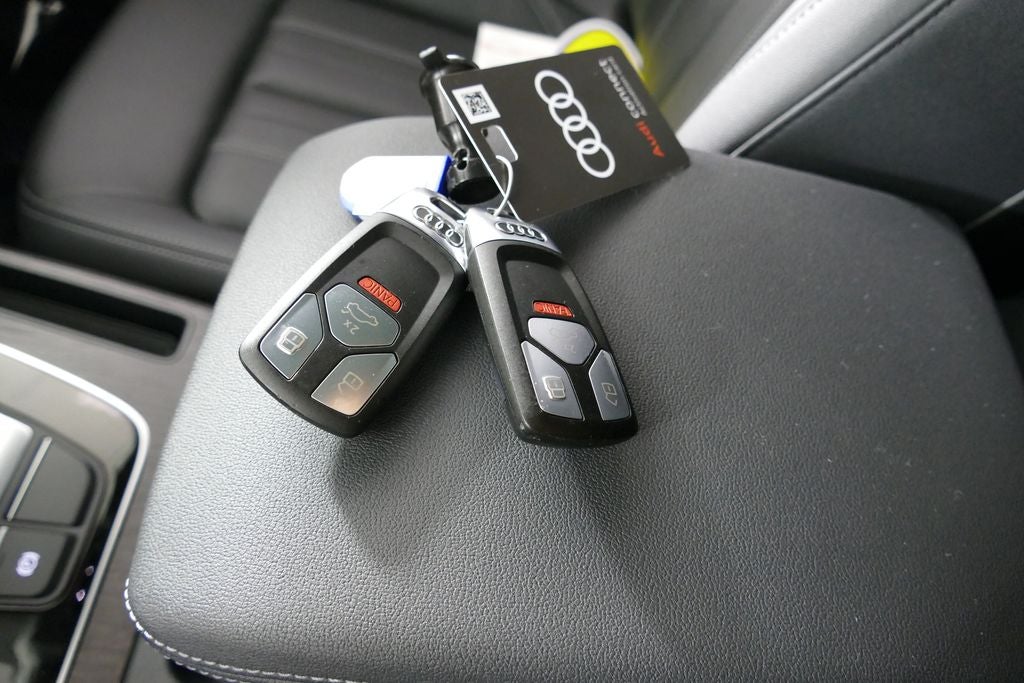 2023 Audi Q5 45 S line Premium quattro