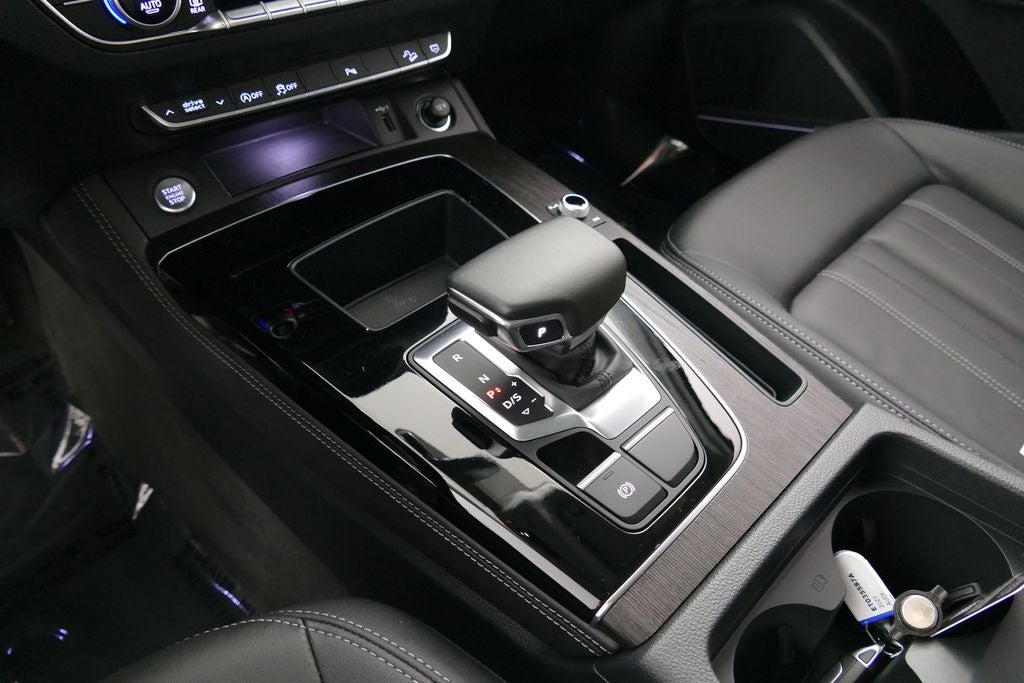 2023 Audi Q5 45 S line Premium quattro