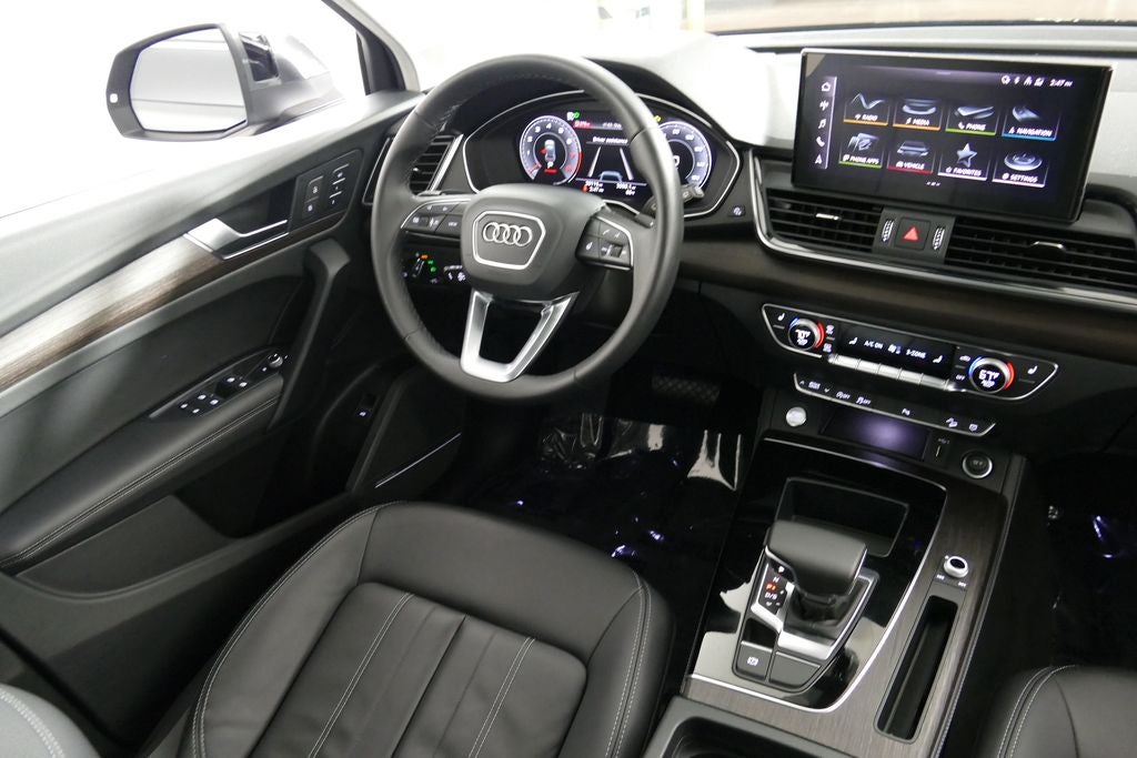 2023 Audi Q5 45 S line Premium quattro