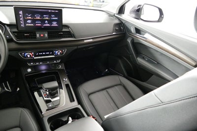 2023 Audi Q5 45 S line Premium quattro