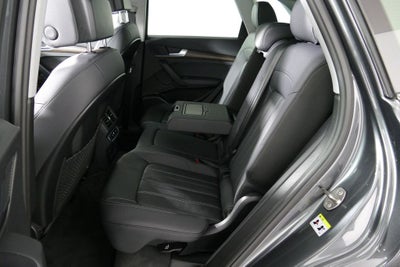 2023 Audi Q5 45 S line Premium quattro
