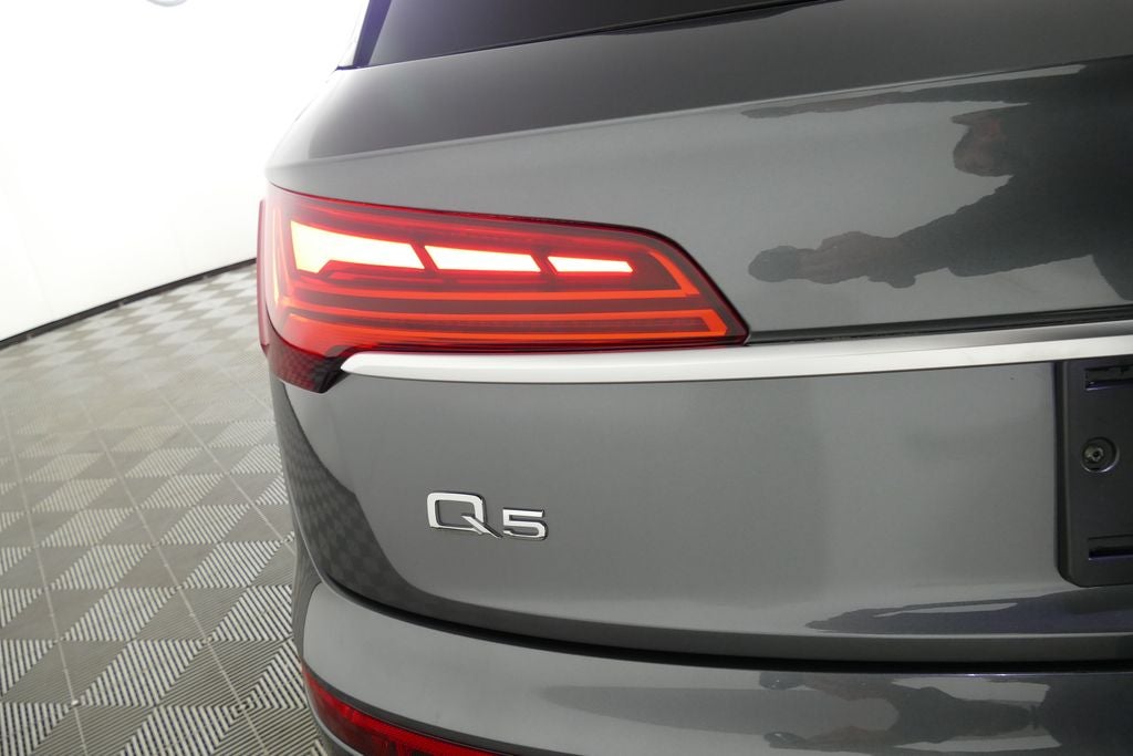 2023 Audi Q5 45 S line Premium quattro