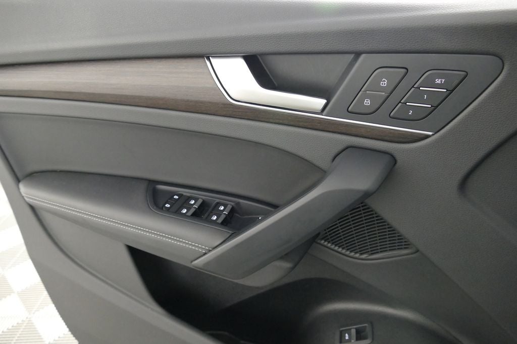 2023 Audi Q5 45 S line Premium Plus quattro