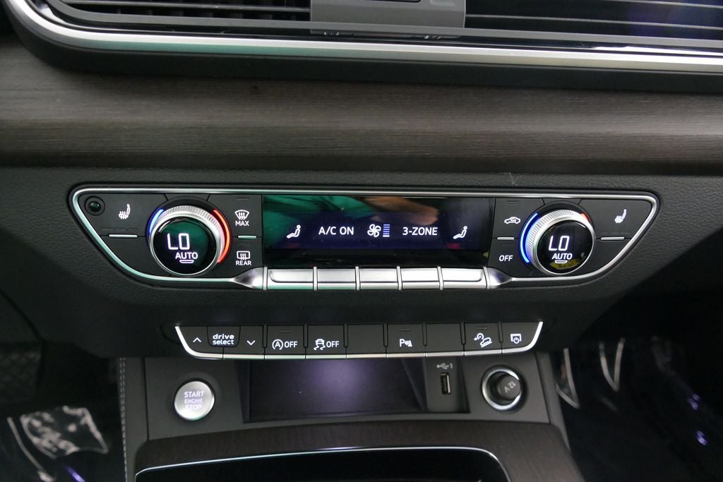 2023 Audi Q5 45 S line Premium Plus quattro