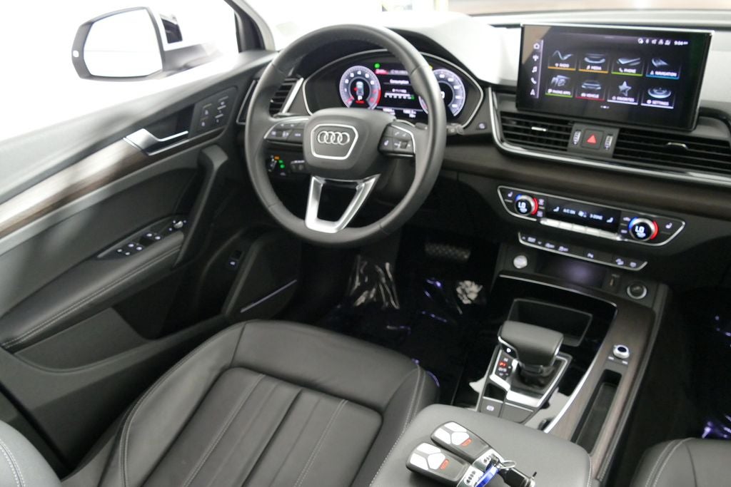 2023 Audi Q5 45 S line Premium Plus quattro