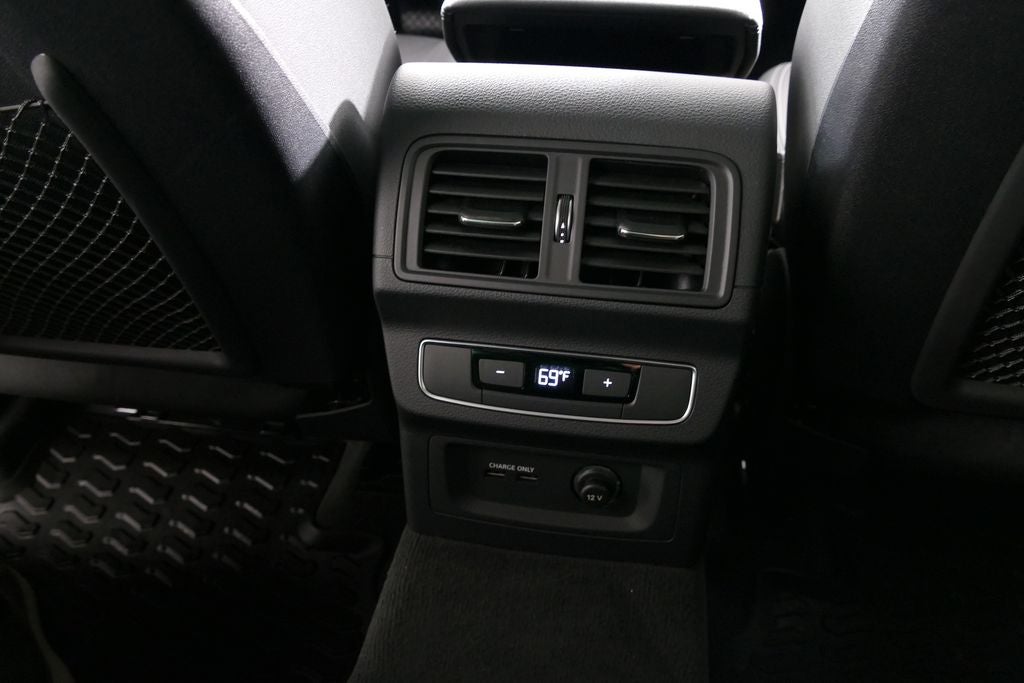 2023 Audi Q5 45 S line Premium Plus quattro