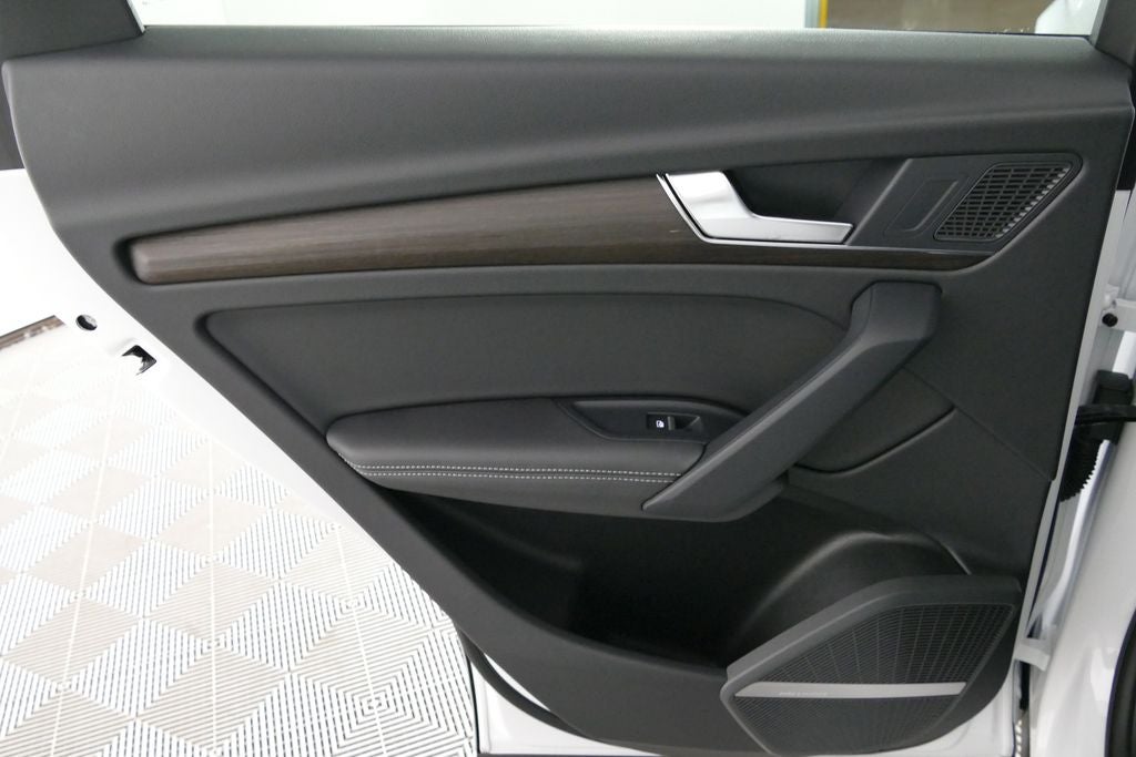 2023 Audi Q5 45 S line Premium Plus quattro