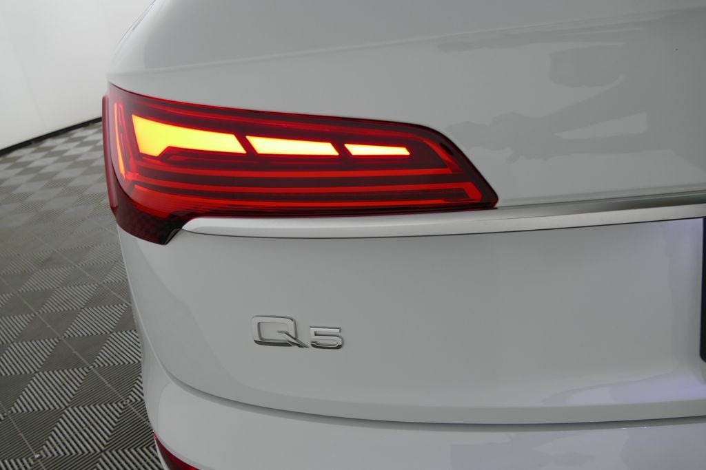 2023 Audi Q5 45 S line Premium Plus quattro