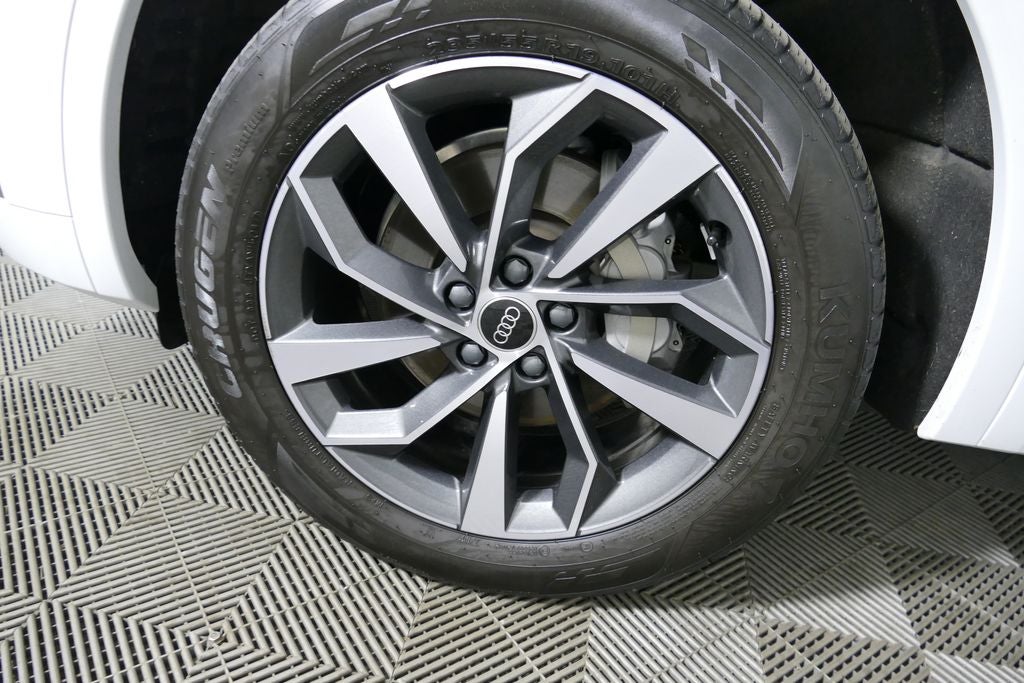 2023 Audi Q5 45 S line Premium Plus quattro