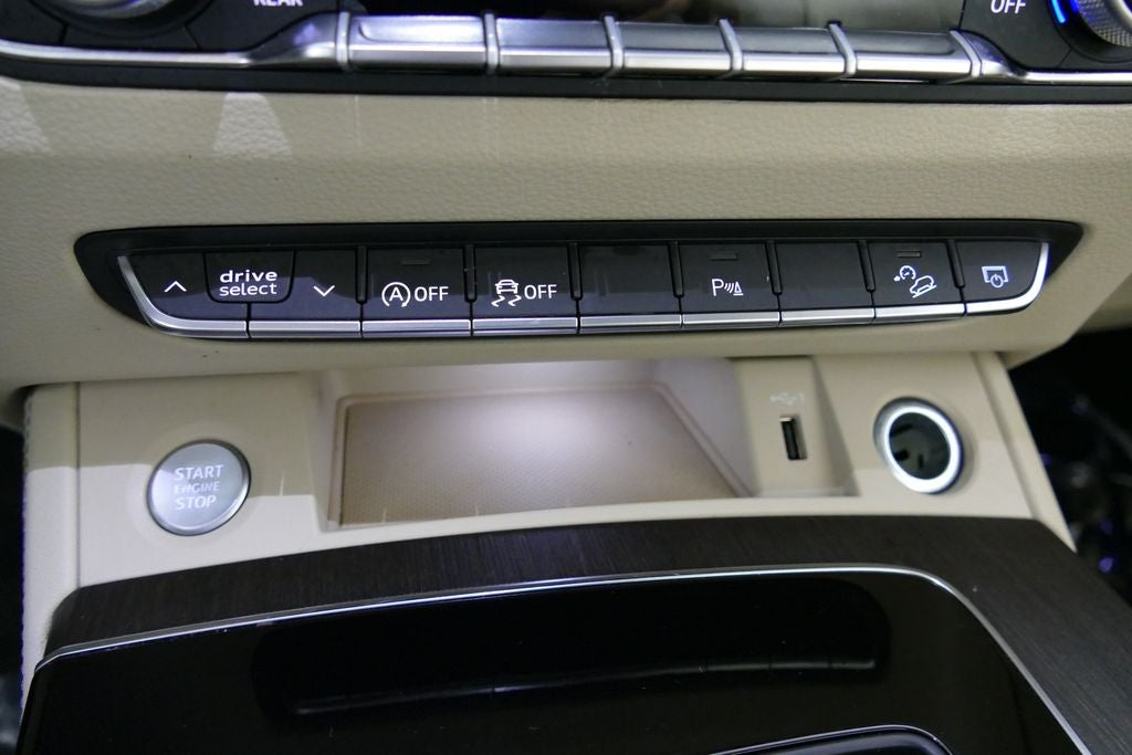 2024 Audi Q5 45 S line Premium quattro