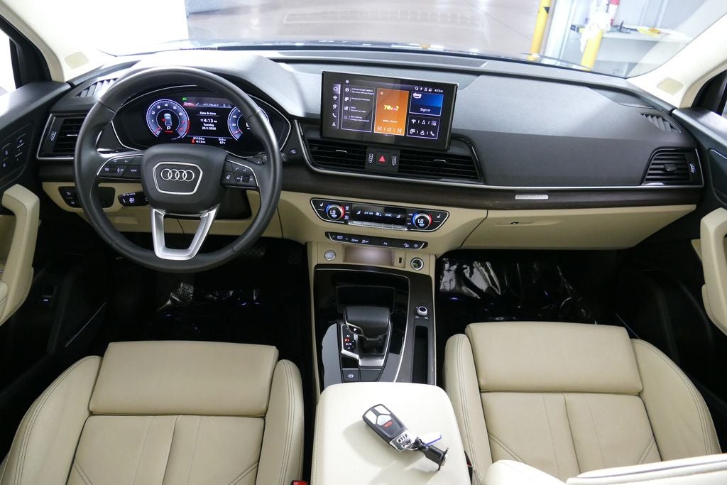 2024 Audi Q5 45 S line Premium quattro