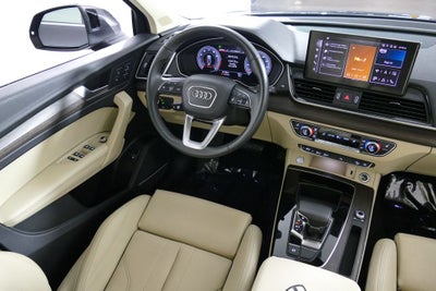 2024 Audi Q5 45 S line Premium quattro