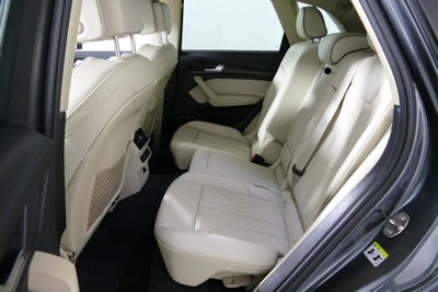 2024 Audi Q5 45 S line Premium quattro