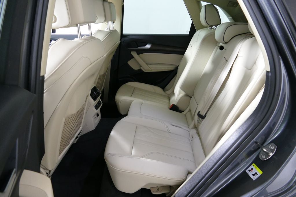 2024 Audi Q5 45 S line Premium quattro