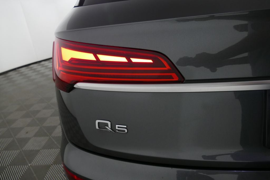 2024 Audi Q5 45 S line Premium quattro