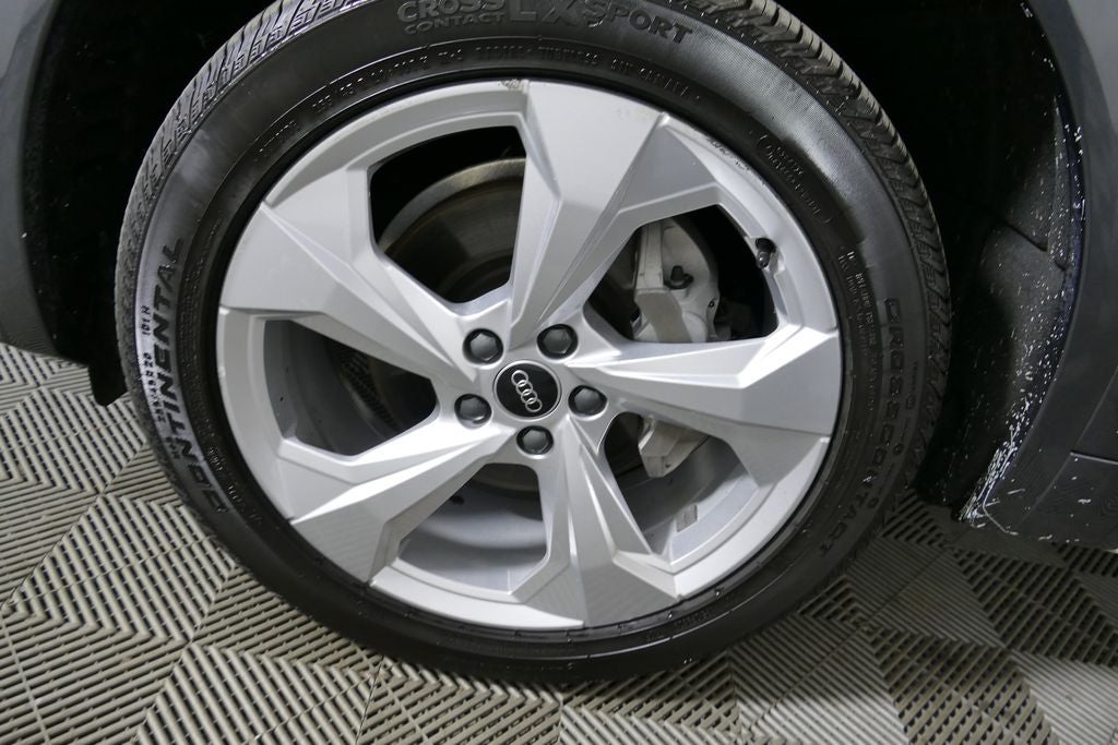 2024 Audi Q5 45 S line Premium quattro