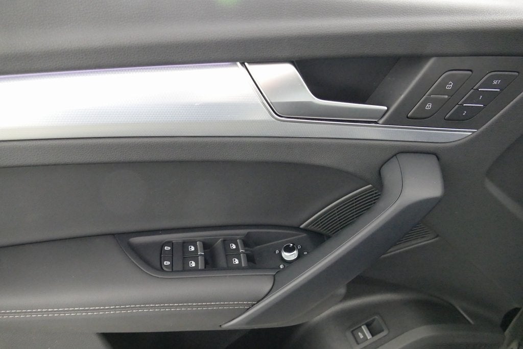 2025 Audi Q5 45 S line Premium Plus quattro